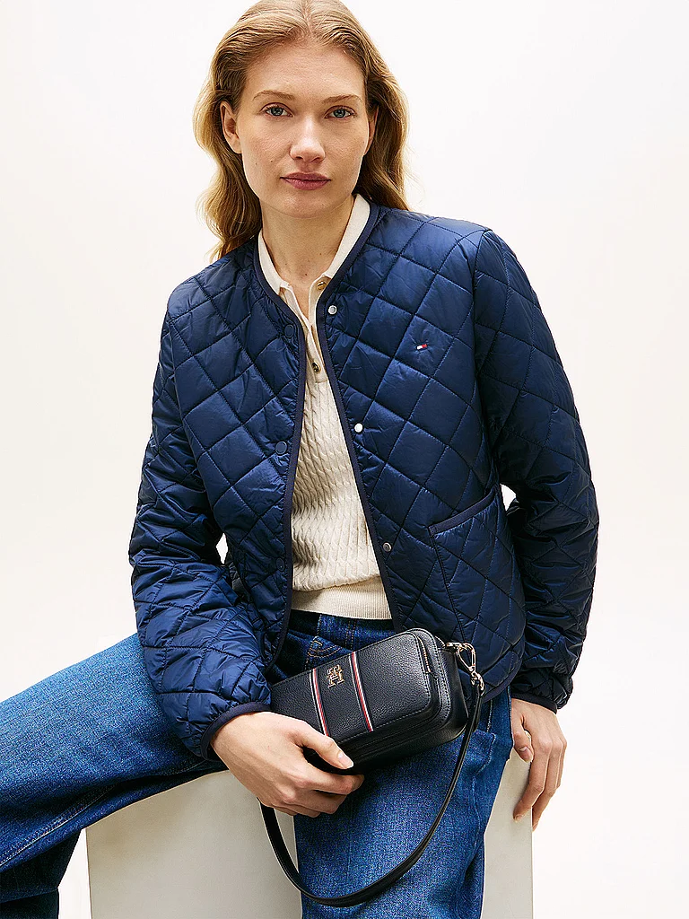 TOMMY HILFIGER Sac - Mini Sac TH DAILY bleu marine